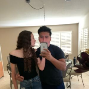 Meet your Posher, Dennis